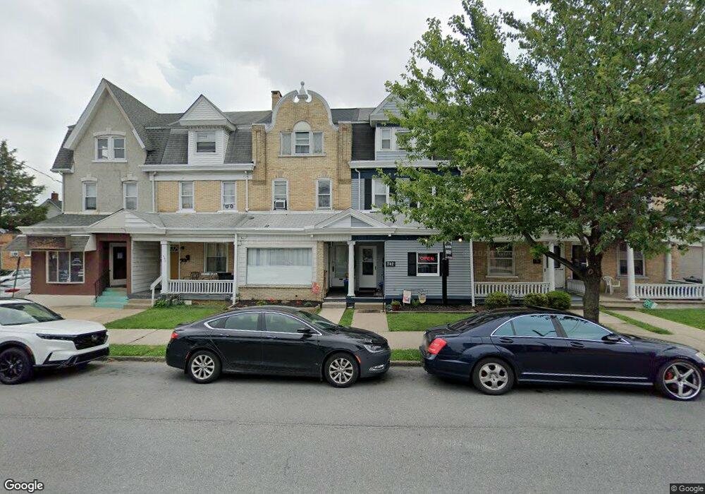 746 Linden St unit 2, Bethlehem, PA 18018 - photo 1