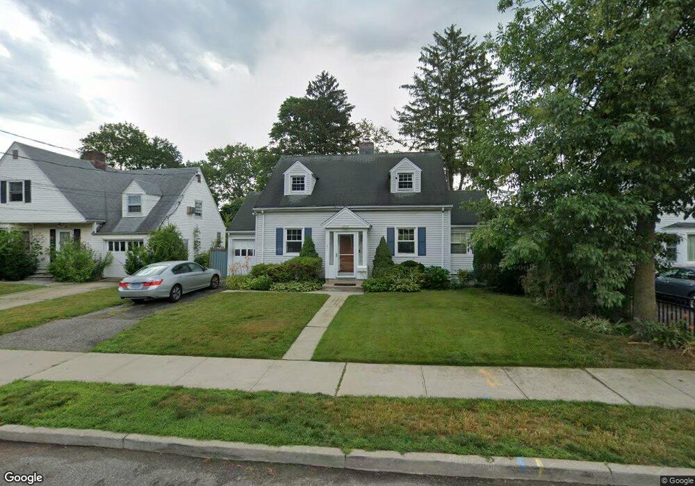 51 Elm Tree Place, Stamford, CT 06906 - photo 1