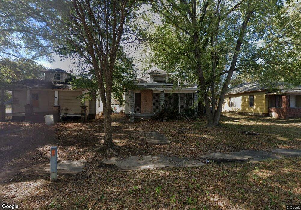 914 S Alabama Ave, Okmulgee, OK 74447 - photo 1