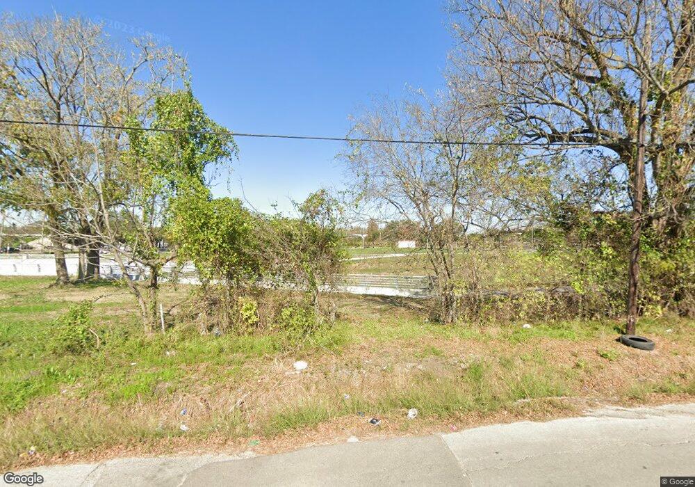 5421 Minden St, Houston, TX 77026 - photo 1