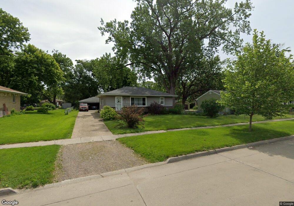 2417 E 23rd St, Des Moines, IA 50317 - photo 1