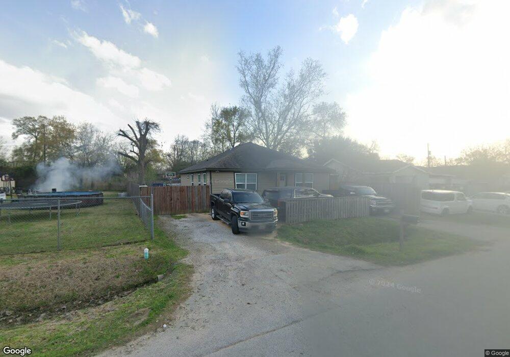1079 Marjorie St, Houston, TX 77088 - photo 1