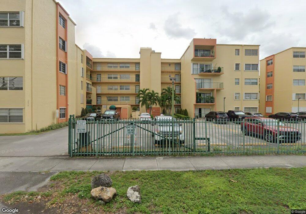 4490 W 19th Ct unit 111, Hialeah, FL 33012 - photo 1