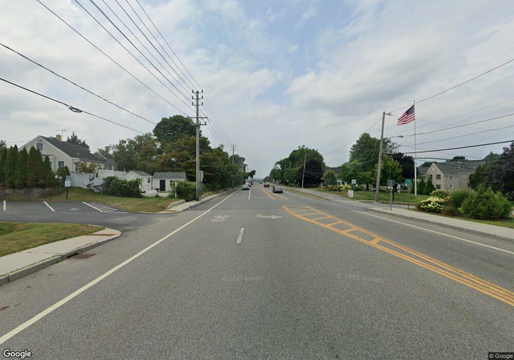 1 Coddington Hwy, Middletown, RI 02842 - photo 1