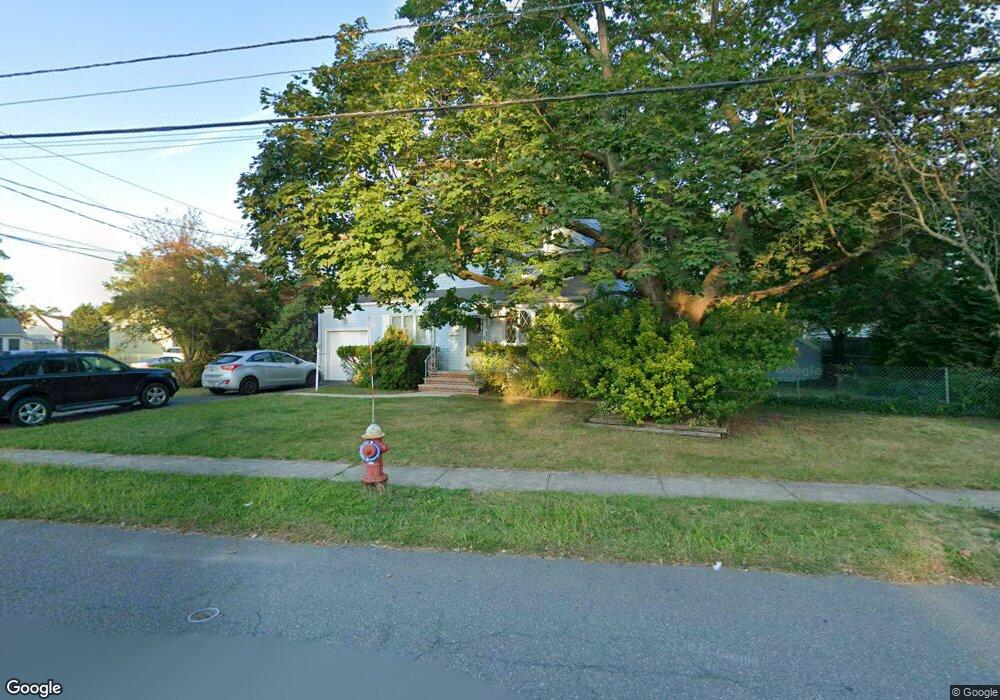 8 Putnam Ave, Edison, NJ 08817 - photo 1