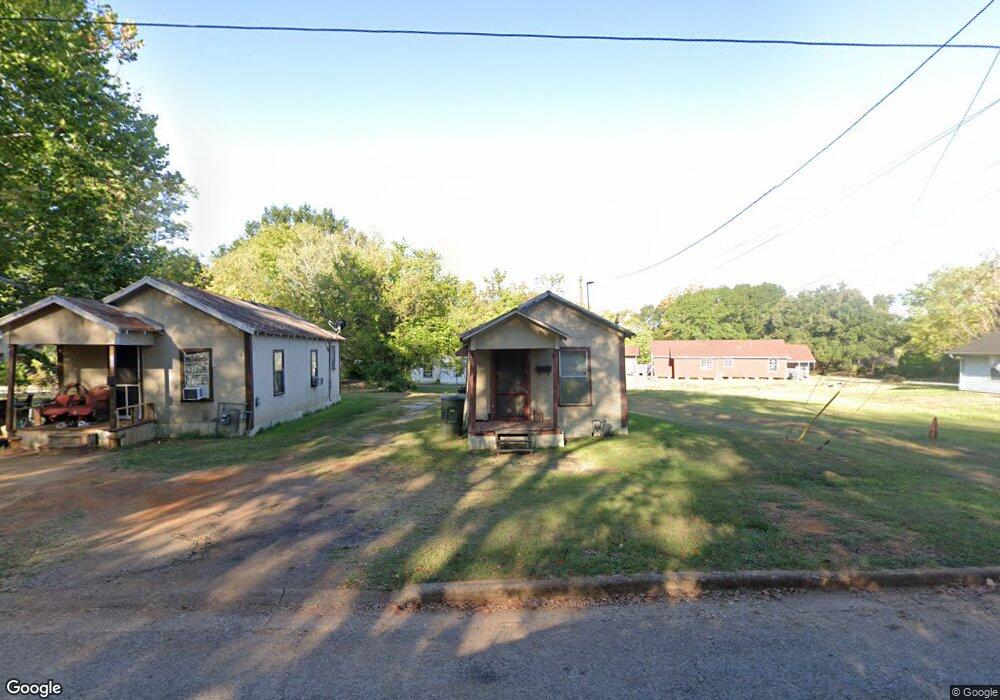 706 Hayward St, Nacogdoches, TX 75961 - photo 1