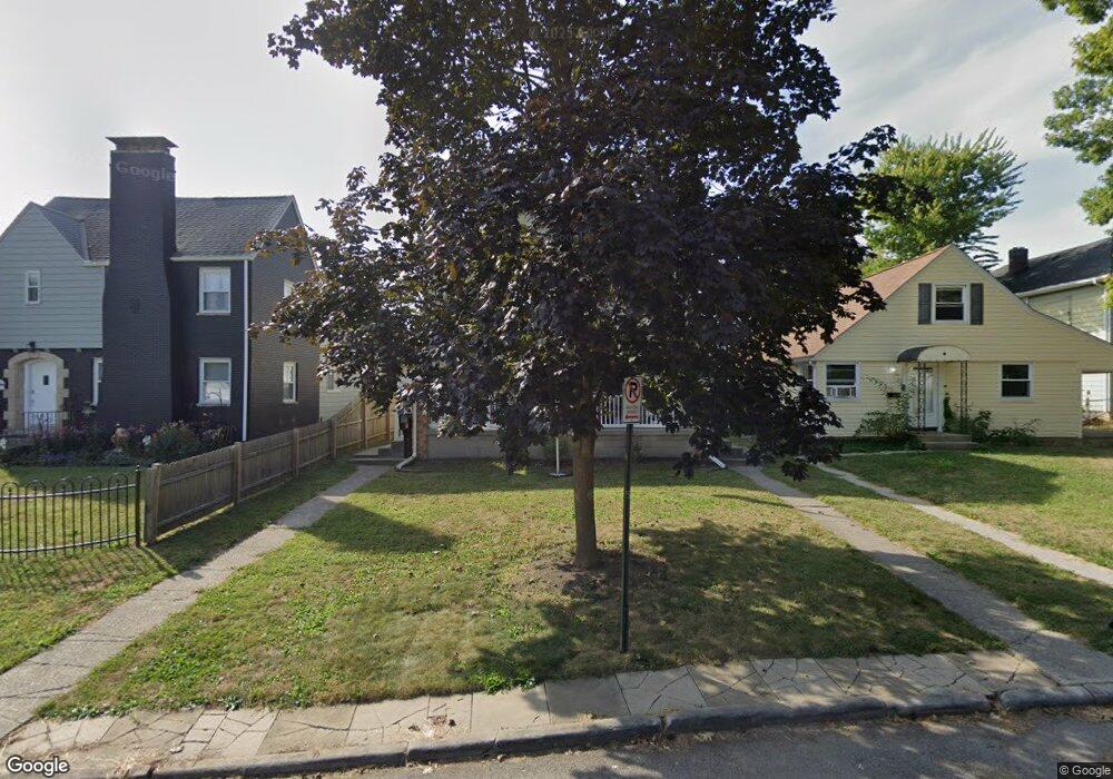 3025 Parkside Rd unit 27, Columbus, OH 43204 - photo 1