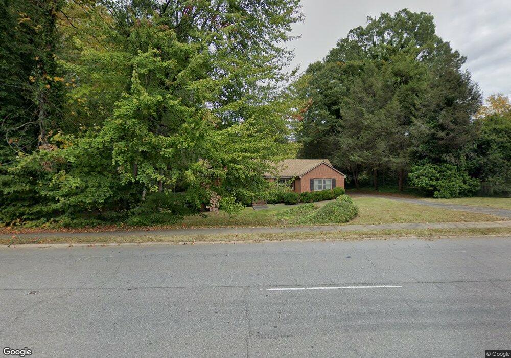 1225 E Broad St, Statesville, NC 28677 - photo 1