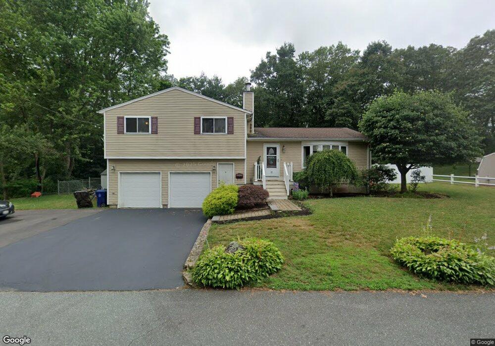 85 Brayton Ave, Warwick, RI 02886 - photo 1