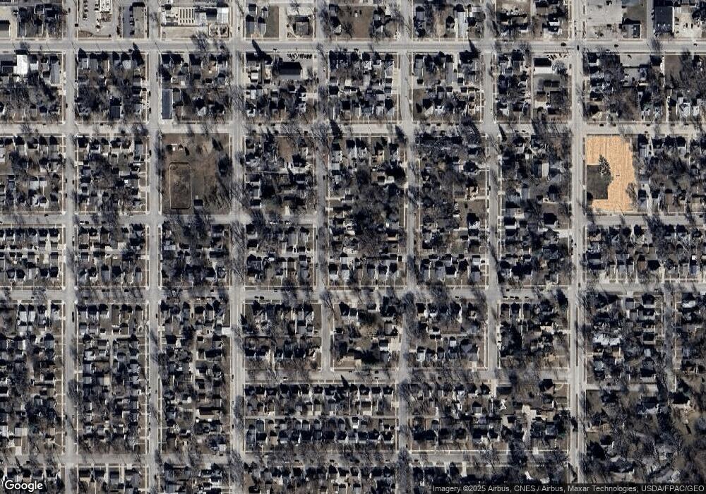 405 7th St SW, Austin, MN 55912 - photo 1