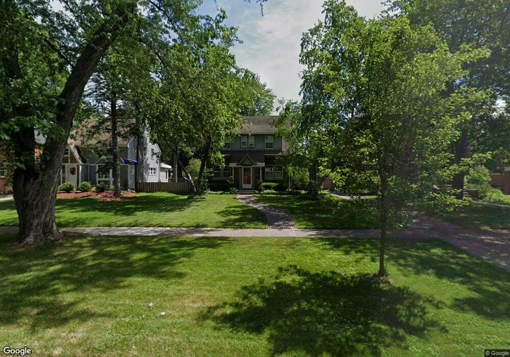 1434 Yorkshire Rd, Grosse Pointe Park, MI 48230 - photo 1