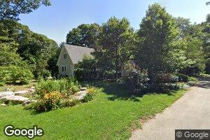 11 Hyatt Rd, Woods Hole, MA 02543