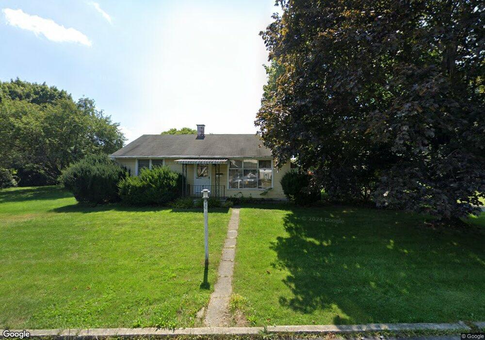 143 E 2nd St, Wind Gap, PA 18091 - photo 1