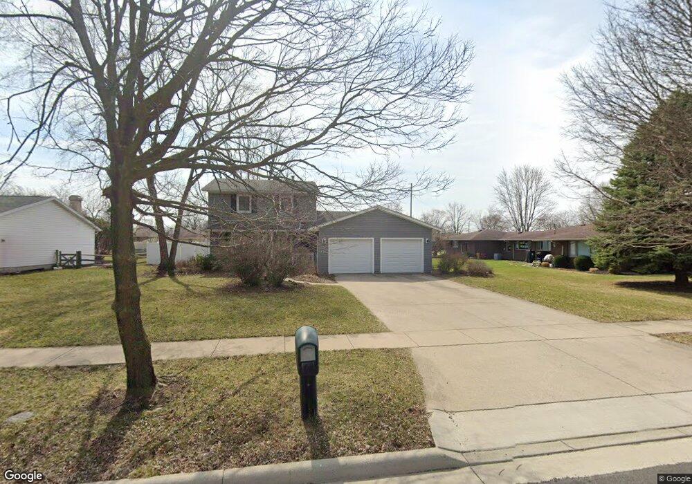 417 Hillshafer Dr, Findlay, OH 45840 - photo 1