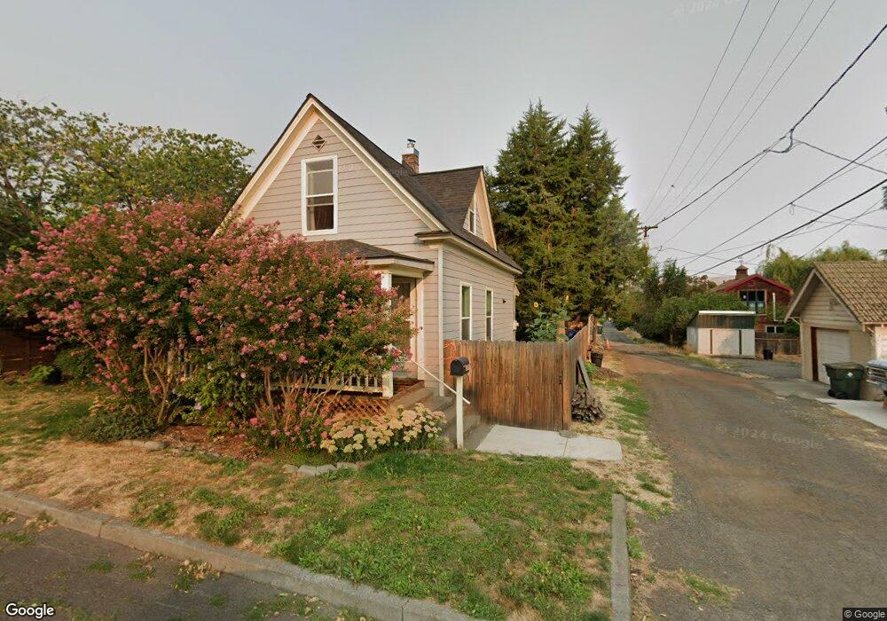 1009 Pentland St, the Dalles, OR 97058 - photo 1