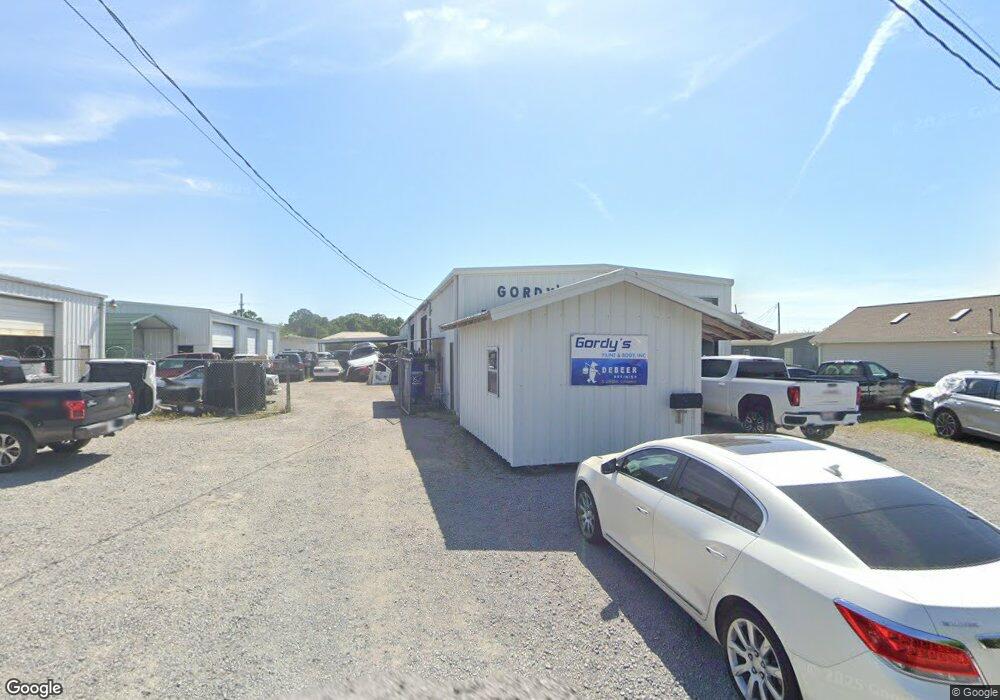 1104 20 Arpent Rd, New Iberia, LA 70560 - photo 1