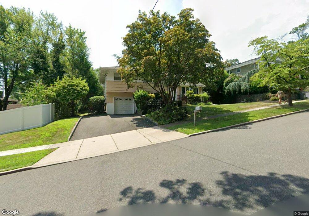 805 Ridgewood Blvd E, Township of Washington, NJ 07676 - photo 1