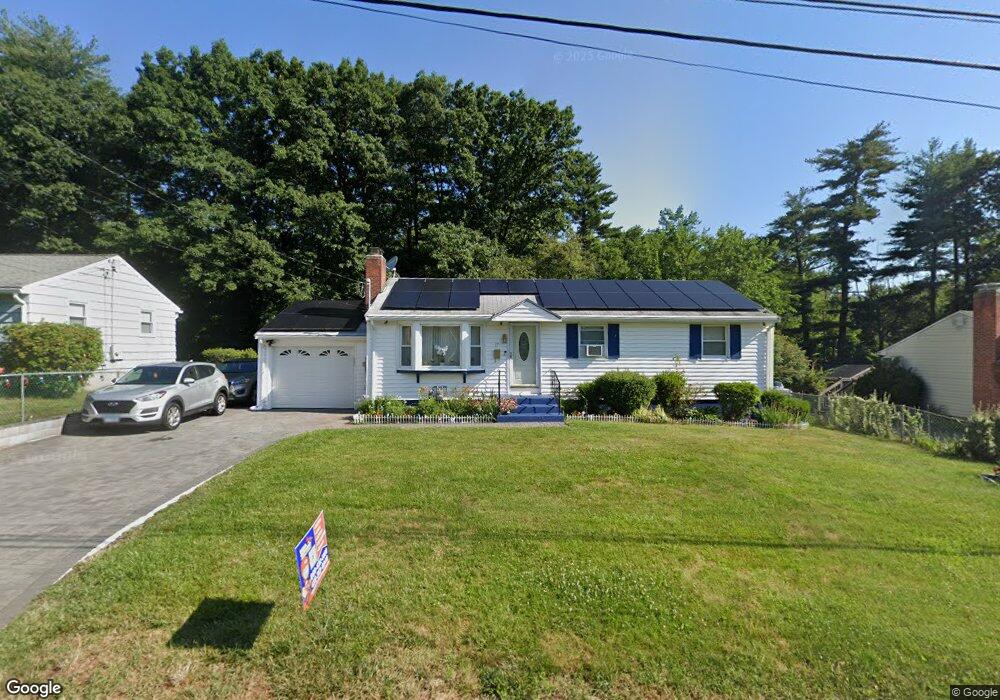 17 May Ln, Bloomfield, CT 06002 - photo 1