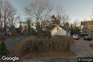 21 Midland St, Cold Spring Harbor, NY 11724