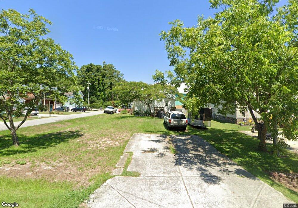 1108 W Dean St, Kill Devil Hills, NC 27948 - photo 1