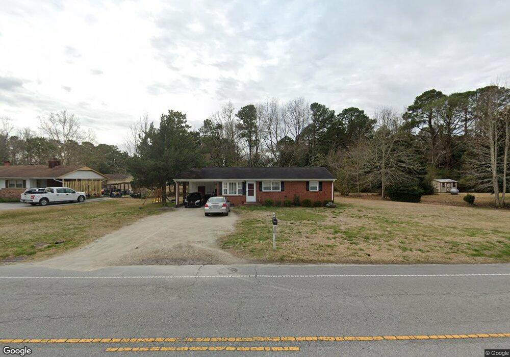 902 Country Club Rd, Jacksonville, NC 28546 - photo 1