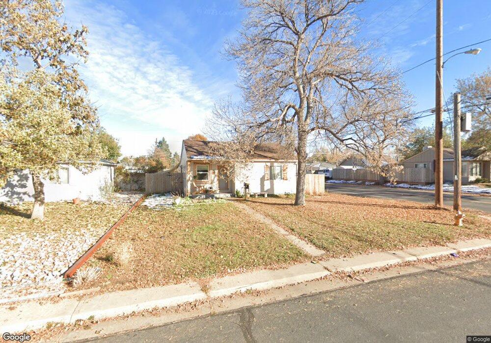 2300 Geneva St, Aurora, CO 80010 - photo 1