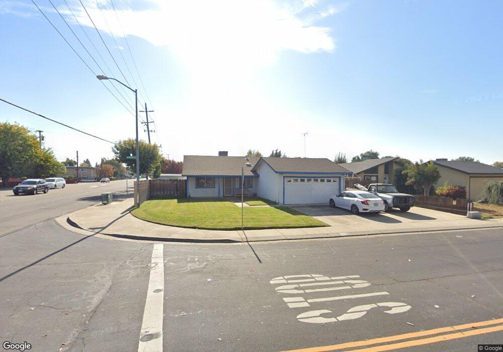 1216 Parkview St, Manteca, CA 95337 - photo 1