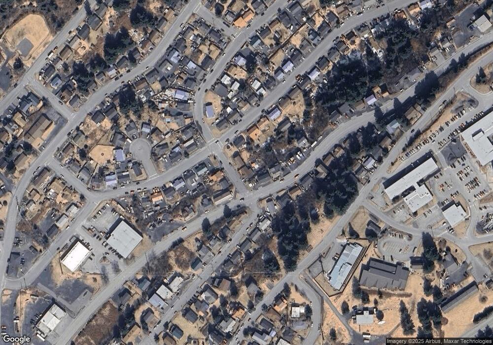 510 Hemlock St, Kodiak, AK 99615 - photo 1