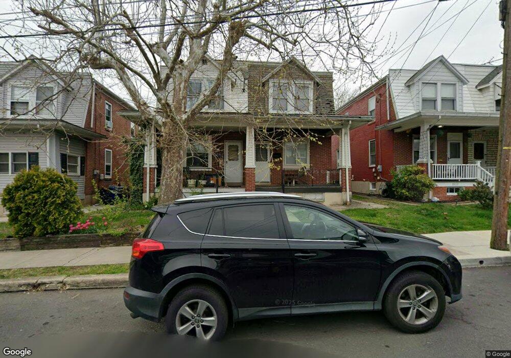 3529 Ridgeway St, Reading, PA 19605 - photo 1