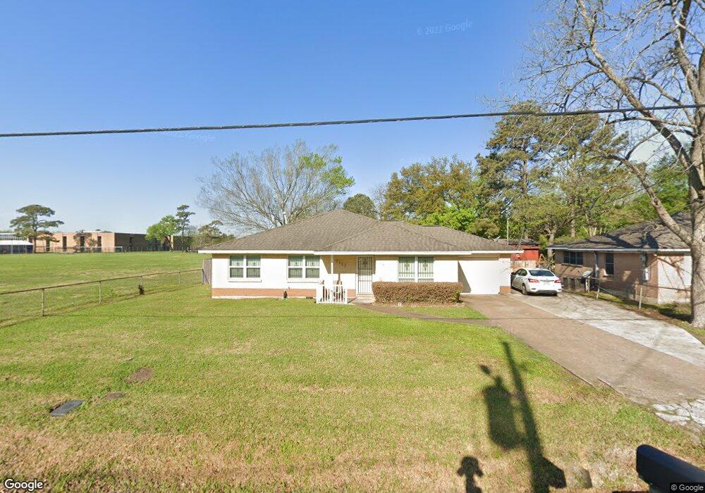 7111 Sandra St, Houston, TX 77028 - photo 1
