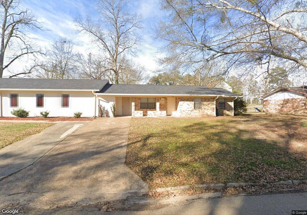 221 N Haley St, Hazlehurst, MS 39083 - photo 1