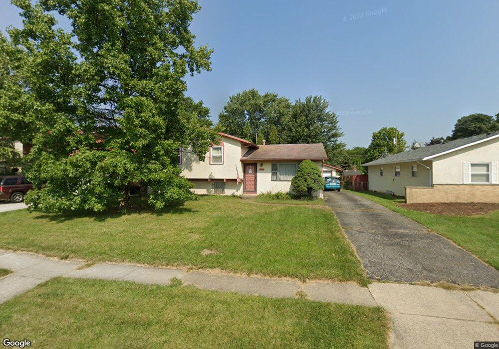 1760 Rocky Pine Loop S, Columbus, OH 43229 - photo 1