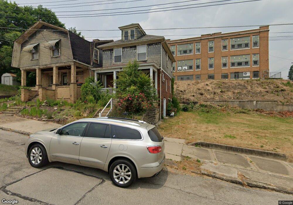 608 9th St, Beaver Falls, PA 15010 - photo 1