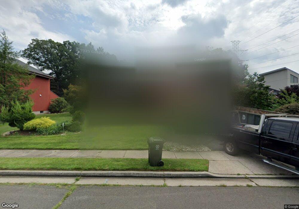 4 Marcols Ct, Edison, NJ 08820 - photo 1