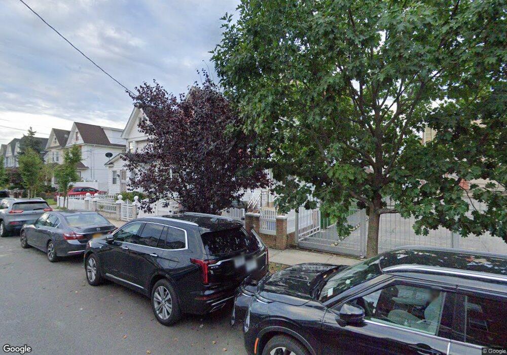 8761 111th St, Jamaica, NY 11418 - photo 1