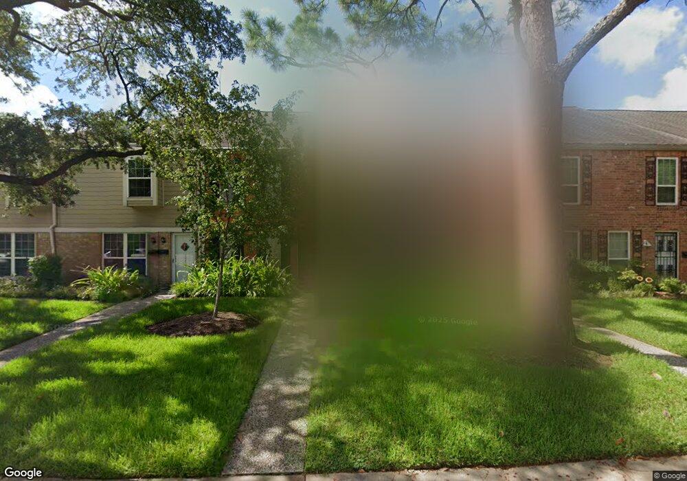 10319 Briar Forest Dr unit 213, Houston, TX 77042 - photo 1