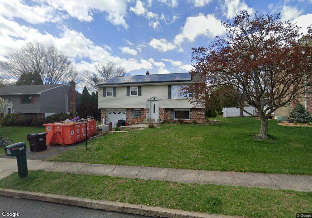 740 Mimosa Ln, Reading, PA 19606 - photo 1