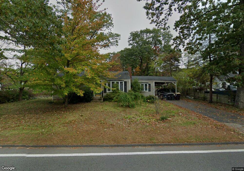 488 Thicket St, South Weymouth, MA 02190 - photo 1