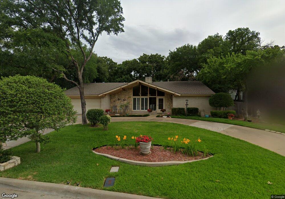 1224 W Redbud Dr, Hurst, TX 76053 - photo 1