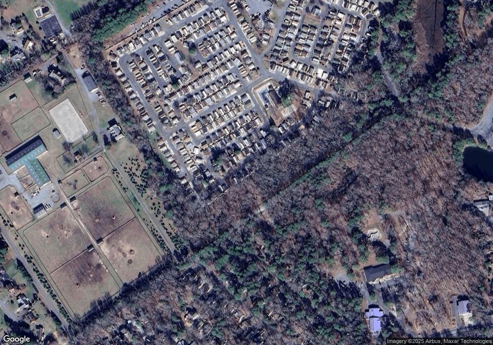 304 Timberline Cir, Berlin, MD 21811 - photo 1