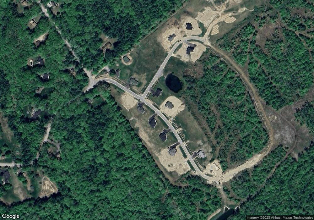 431 Blane Cir unit 8, Pembroke, NH 03275 - photo 1