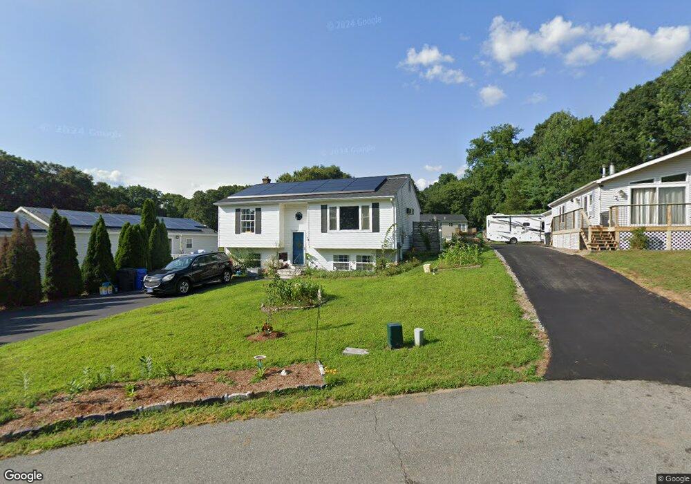 16 Wisteria Cir, Plainfield, CT 06374 - photo 1