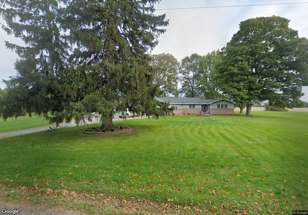 6677 Forest Lawn Rd, Three Oaks, MI 49128 - photo 1