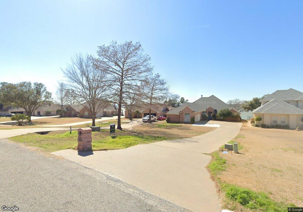 3915 Buena Vista Cir, Granbury, TX 76049 - photo 1