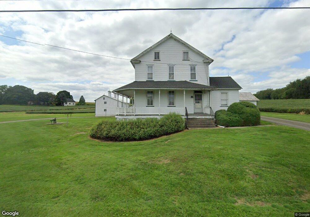 186 Black Horse Rd, Paradise, PA 17562 - photo 1