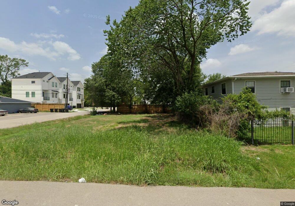 6738 Burkett St, Houston, TX 77021 - photo 1