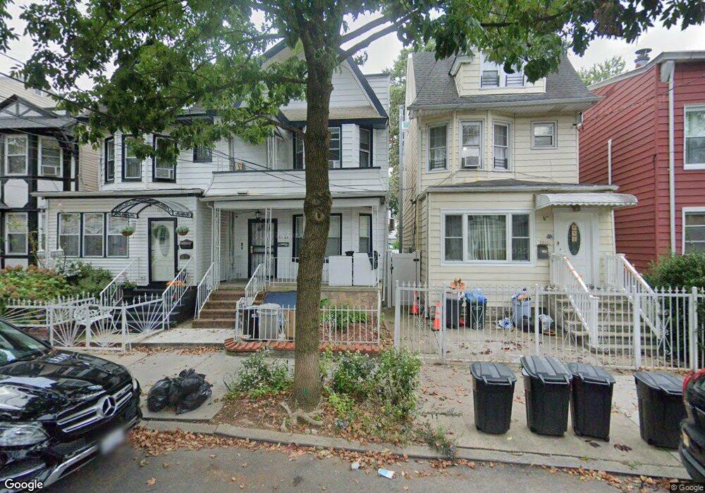 80-72 88th Rd, Jamaica, NY 11421 - photo 1