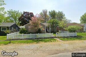 216 N Bogardus St, Elkhart, IL 62634