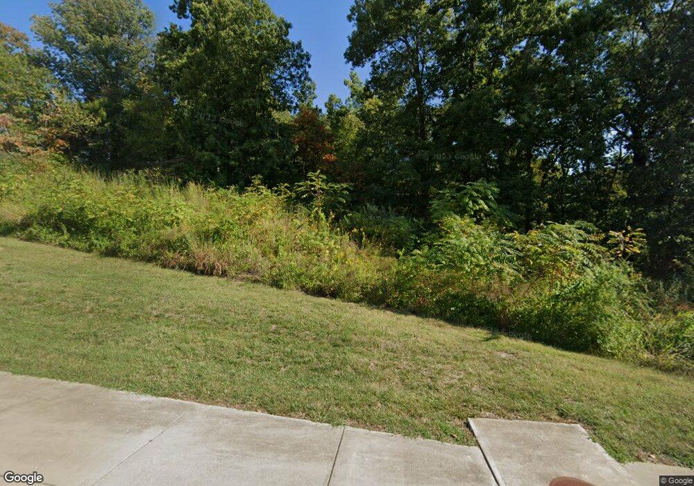 1203 Tanglewood Pkwy, Caseyville, IL 62232 - photo 1