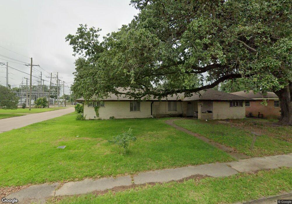640 11th St, Lake Charles, LA 70601 - photo 1